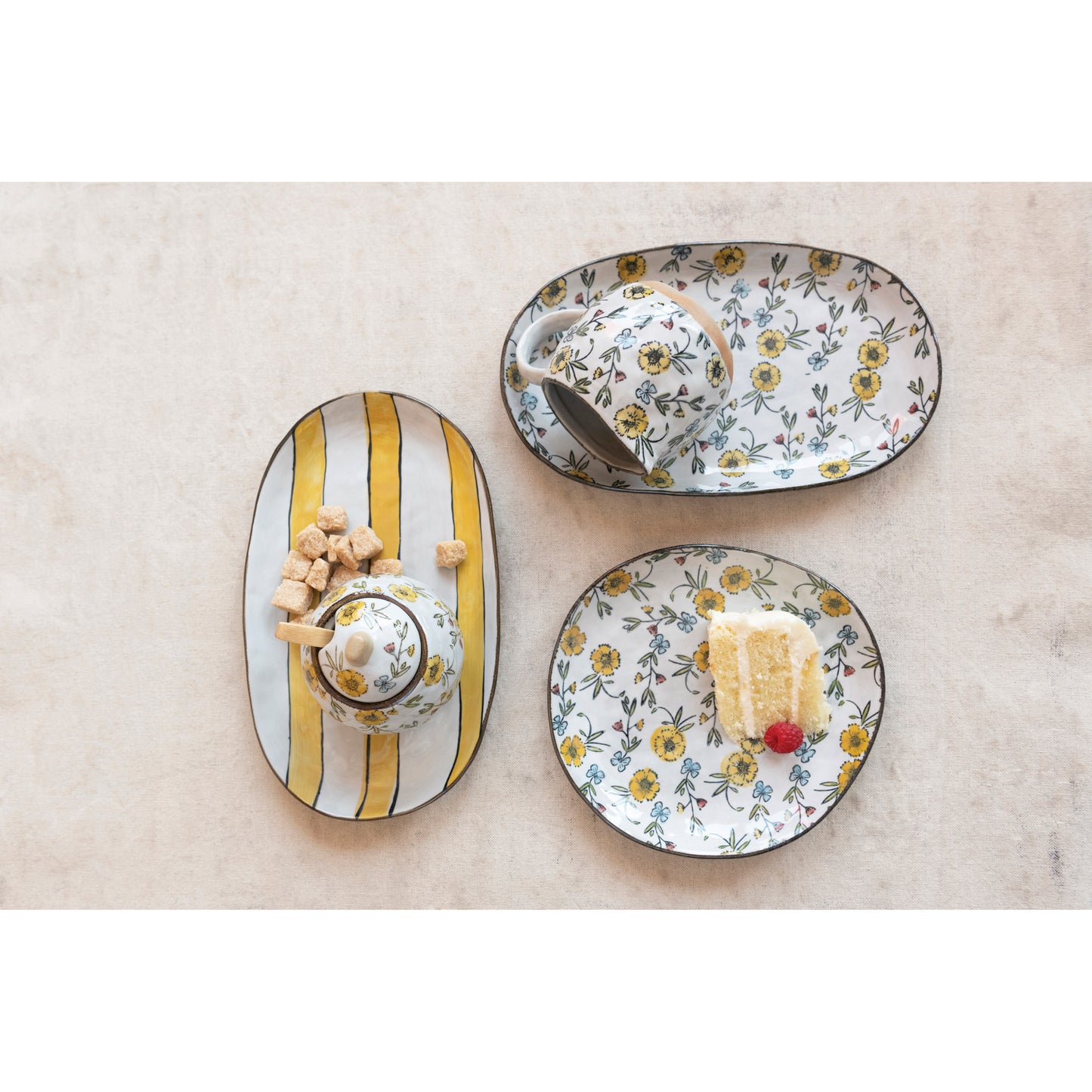 Floral Pattern Plate